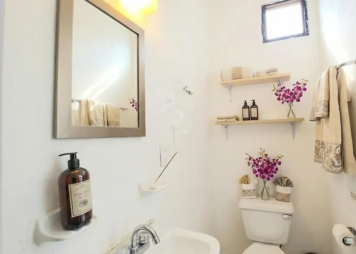Boutique King&2 Bed Suites, Walkable Hub - 3 Mins To Ado, Beach, Ferry, La Quinta Appartement Playa del Carmen
